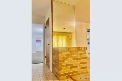 725 Westwood Drive, Port Lavaca, TX 77979 - Photo 3