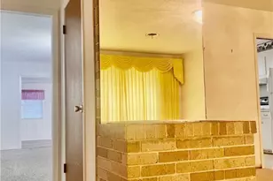 725 Westwood Dr, Port Lavaca, TX 77979 - Photo 3