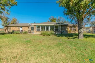 517 Thompson Rd, Troy, TX 76579 - Photo 23