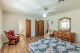 517 Thompson Rd, Troy, TX 76579 - Photo 11