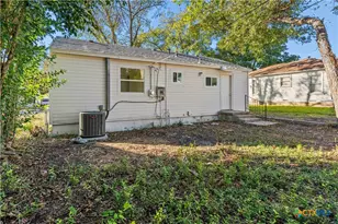 1807 S 11th St, Temple, TX 76504 - Photo 19