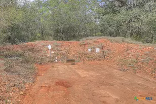 2354 Fm 2438, Seguin, TX 78155 - Photo 29