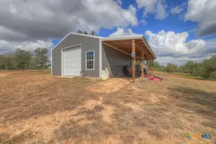 2354 Fm 2438, Seguin, TX 78155 - Photo 23