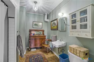 1733 Co Rd 284, Edna, TX 77957 - Photo 25