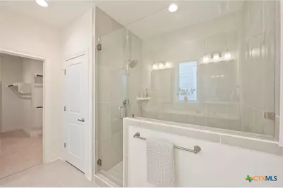 795 N Academy Avenue, New Braunfels, TX 78130 - Photo 11