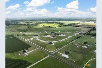 141 Sunflower, Lorena, TX 76655 - Photo 3