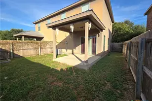 1016 Brown Rock Dr, New Braunfels, TX 78130 - Photo 21