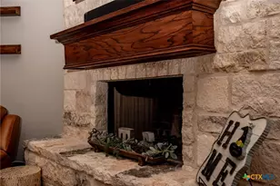 437 Bischoff Rd, Inez, TX 77968 - Photo 7