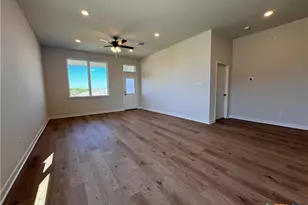 310 University Ave, Troy, TX 76579 - Photo 11