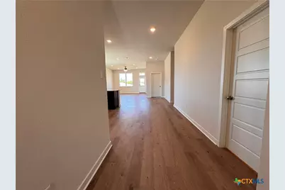 310 University Avenue, Troy, TX 76579 - Photo 5