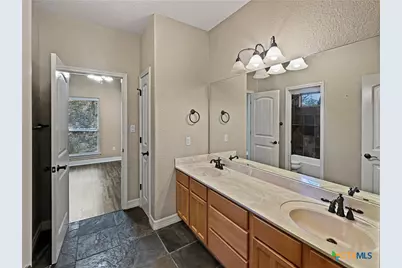 386 Wentworth, Spring Branch, TX 78070 - Photo 15