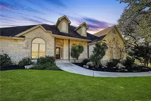 386 Wentworth, Spring Branch, TX 78070 - Photo 1