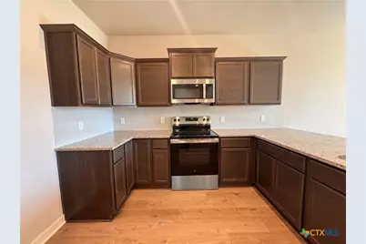 409 University Avenue, Troy, TX 76579 - Photo 7