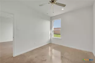 3806 American Elm Dr, Killeen, TX 76542 - Photo 9