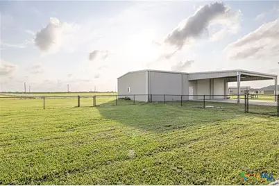 45 Blue Heron Drive, Port Lavaca, TX 77979 - Photo 17