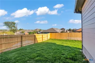 406 University Ave, Troy, TX 76579 - Photo 29