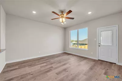 406 University Avenue, Troy, TX 76579 - Photo 15