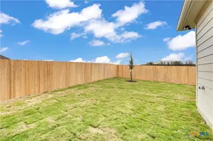 417 University Ave, Troy, TX 76579 - Photo 29