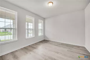 414 University Ave, Troy, TX 76579 - Photo 5