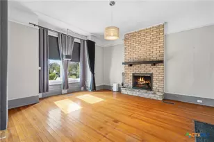 404 E 9th Ave, Belton, TX 76513 - Photo 7