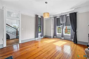 404 E 9th Ave, Belton, TX 76513 - Photo 9