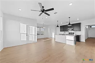 8907 Chalk Maple Dr, Killeen, TX 76542 - Photo 5