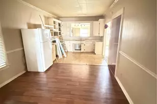 1404 N Wheeler, Victoria, TX 77901 - Photo 13