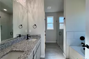 2576 Settlers Oak Dr, Belton, TX 76513 - Photo 13