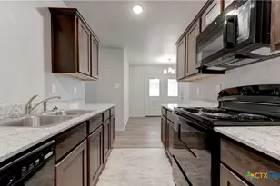 601 Lost Trail Dr, Copperas Cove, TX 76522 - Photo 11