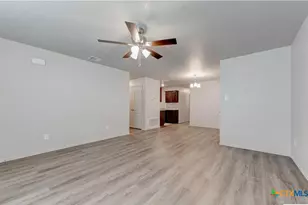 601 Lost Trail Dr, Copperas Cove, TX 76522 - Photo 5