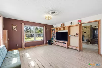 12218 W Adams Avenue, Belton, TX 76513 - Photo 19