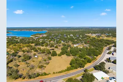 12218 W Adams Avenue, Belton, TX 76513 - Photo 11