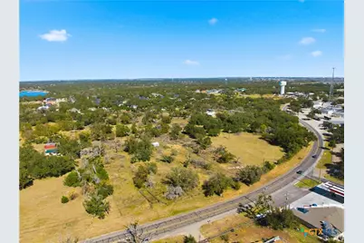 12218 W Adams Avenue, Belton, TX 76513 - Photo 9