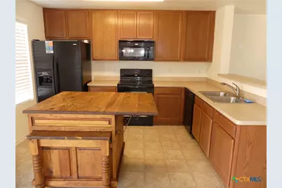 664 Northern Lights Drive, New Braunfels, TX 78130 - Photo 7