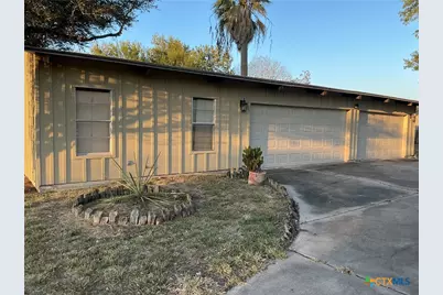 407 Wisteria Avenue, Victoria, TX 77901 - Photo 19