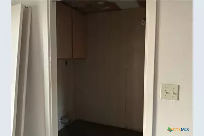 407 Wisteria Avenue, Victoria, TX 77901 - Photo 21