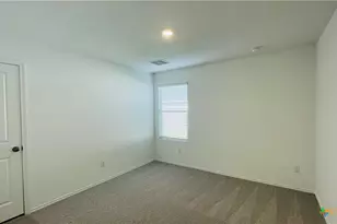 1122 Campbellton Dr, Bells, TX 76504 - Photo 9