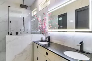 629 Lake Island Dr, Canyon Lake, TX 78133 - Photo 17