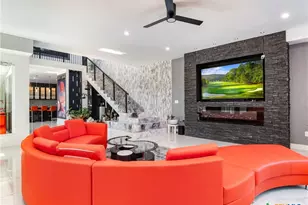 629 Lake Island Dr, Canyon Lake, TX 78133 - Photo 5