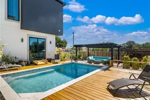 629 Lake Island Dr, Canyon Lake, TX 78133 - Photo 37