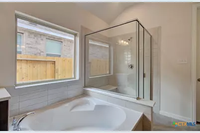 8016 Trail Grant, Schertz, TX 78154 - Photo 13