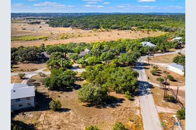 826 Lake Island Drive, Canyon Lake, TX 78133 - Photo 7