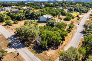 826 Lake Island Dr, Canyon Lake, TX 78133 - Photo 1