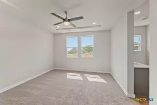 743 Langston Ln, New Braunfels, TX 78130 - Photo 13