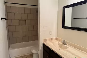 1013 Chestnut St, San Marcos, TX 78666 - Photo 11