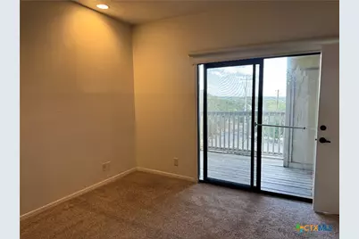 1013 Chestnut Street #D-6, San Marcos, TX 78666 - Photo 7