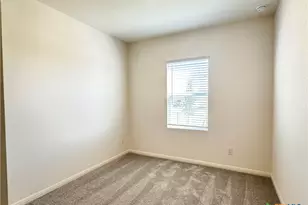 124 Parrigin Cv, San Marcos, TX 78666 - Photo 13