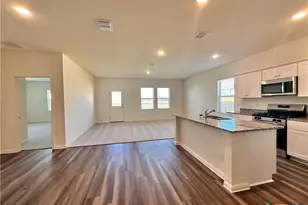 124 Parrigin Cv, San Marcos, TX 78666 - Photo 11