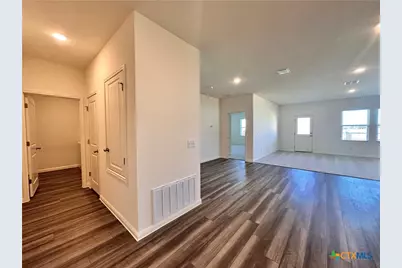 124 Parrigin Cove, San Marcos, TX 78666 - Photo 13