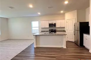 124 Parrigin Cv, San Marcos, TX 78666 - Photo 15